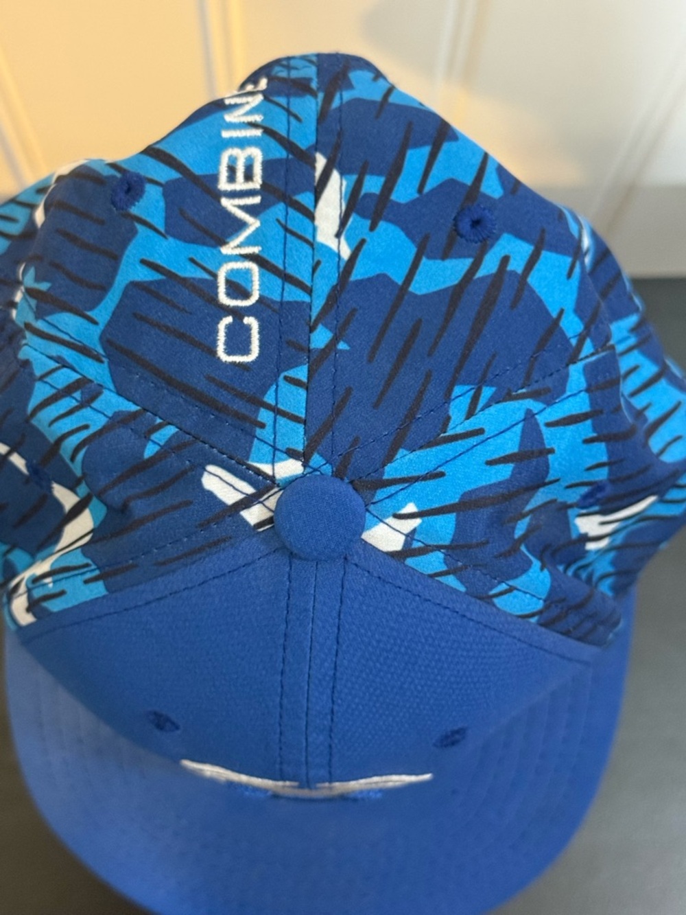 Under Armour Youth Blue Camo Snapback Hat Cap OSFA Combine - Picture 2 of 5